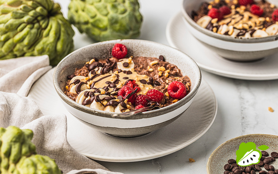 Custard apple cacao peanut butter porridge 001